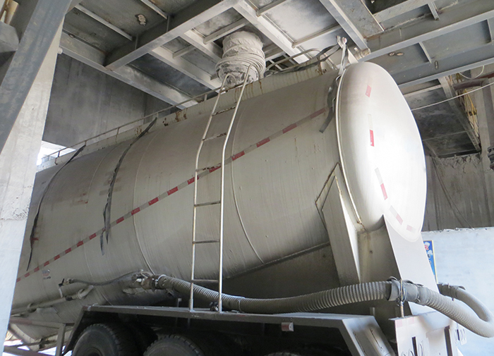Automobile bulk loading