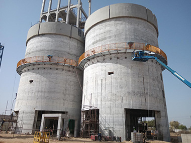 Concrete silo